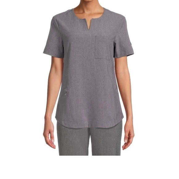 ✨NEW✨ ClimateRight by cuddl duds scrub top, anti-bacterial technology gr… - Picture 2 of 5